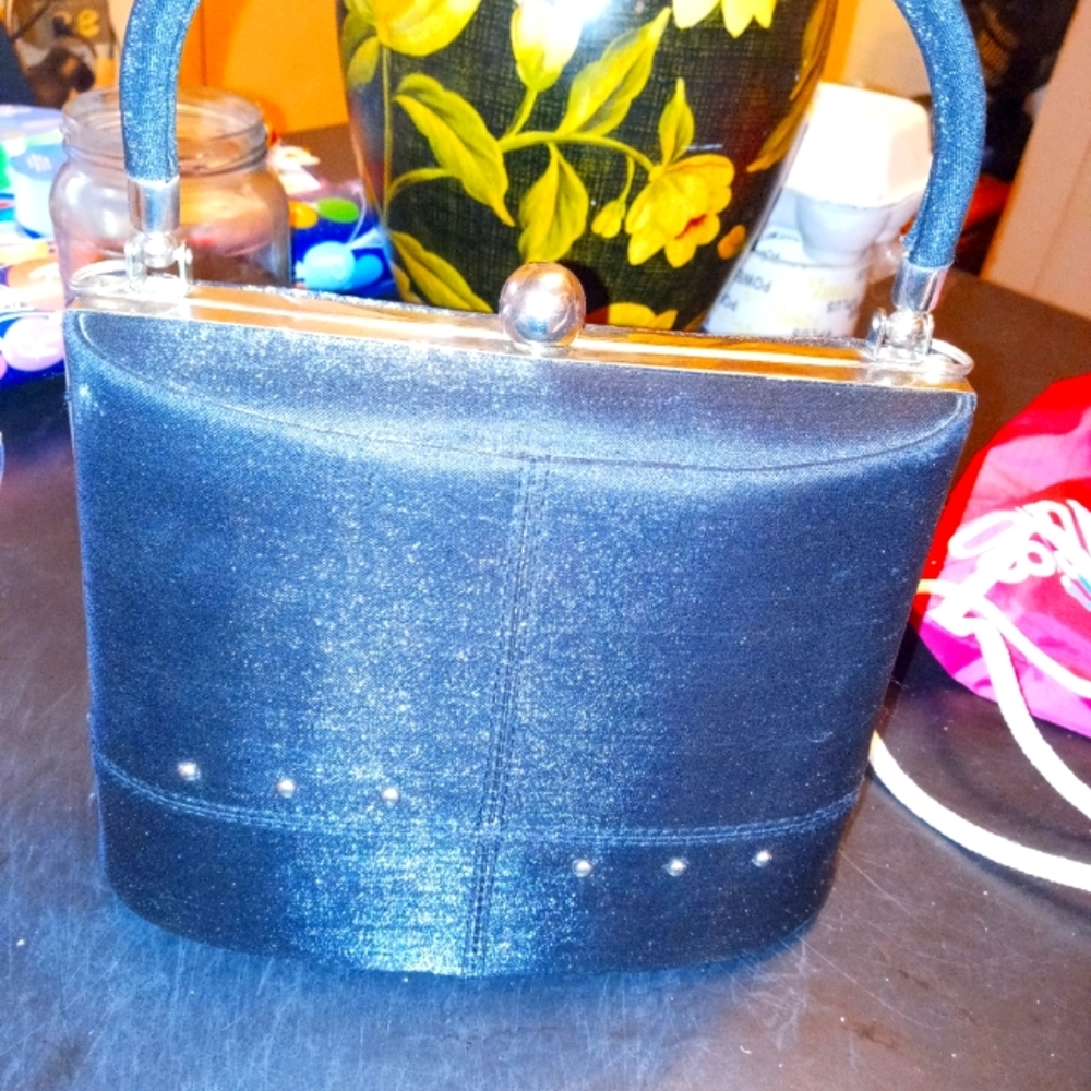 HARDBACK 1950's STYLE HANDBAG